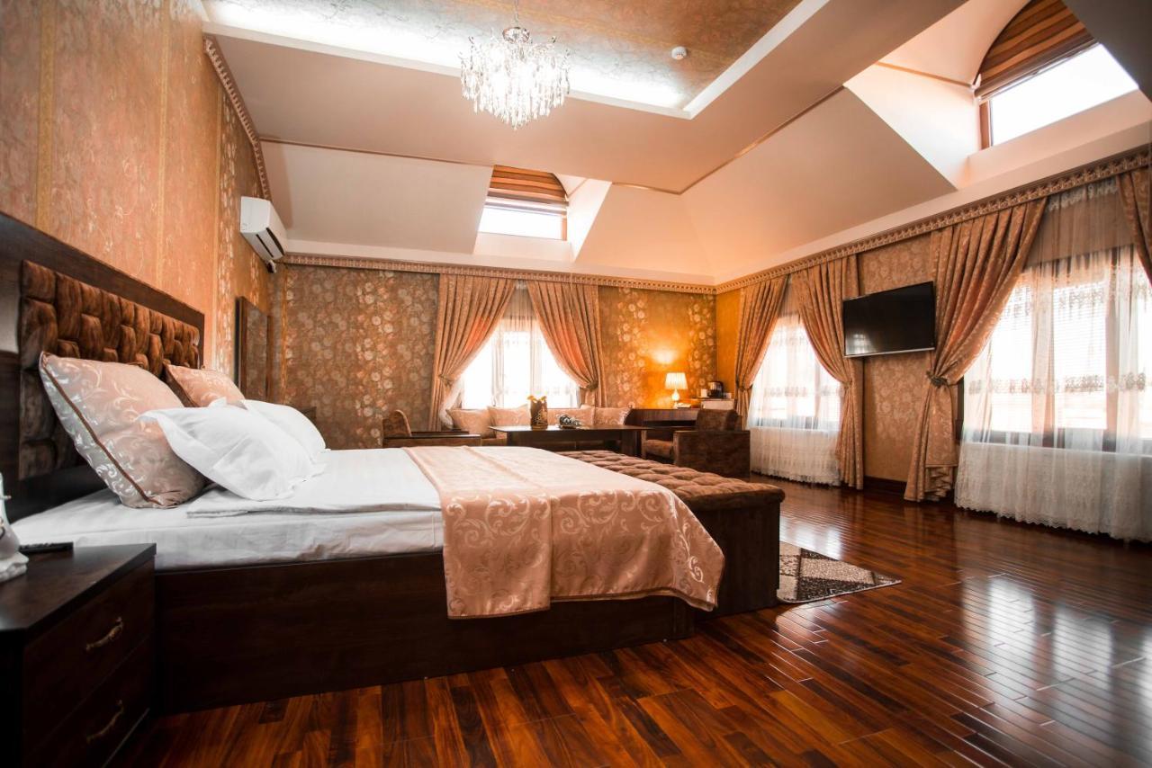 Caravan Castle Boutique Hotel Bukhara Bagian luar foto